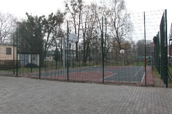 Спортивная площадка